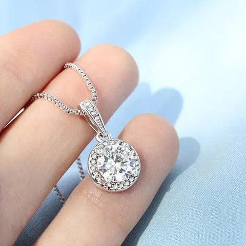 Eternal Hope Necklace: The Perfect Gift of Timeless Elegance